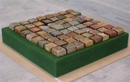 Ceramic Field 'Garden for my Friends', zoutglazuur